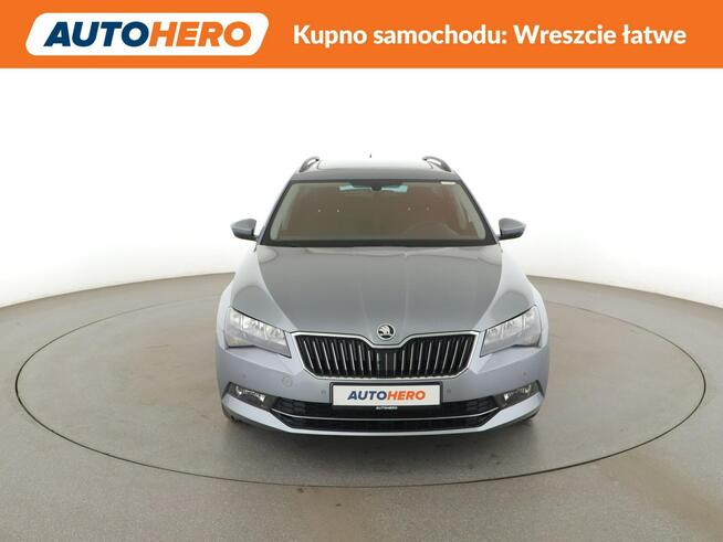 Škoda Superb Ambition panorama navi grzane fotele climatronic kamera tempomat