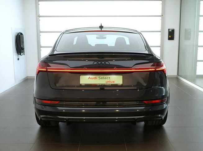 Audi Q8 e-tron 503 KM MatrixLED Kamery360 Pneumatyka Ambiente