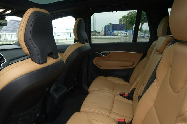 Volvo XC 90 B5 B AWD Plus Bright 7os aut! Salon Polska! Pneumatyka! Panorama!