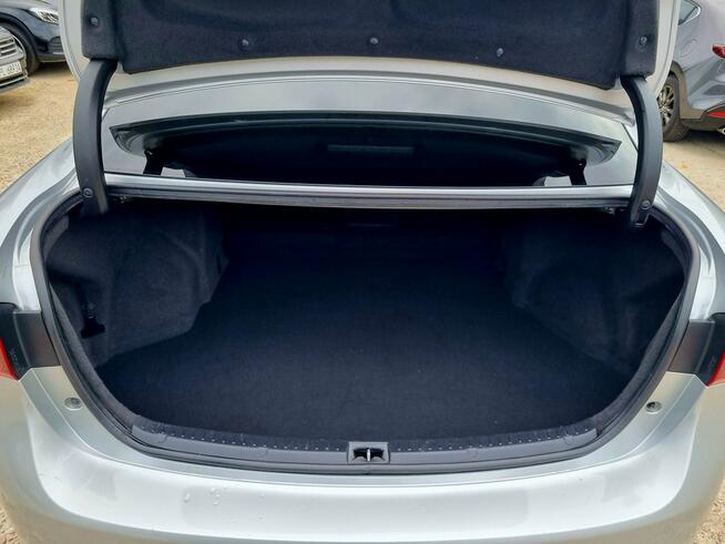 Toyota Avensis Lift Serwis LED Bixenon Kamera Climatronic Bluetooth Gwarancja!