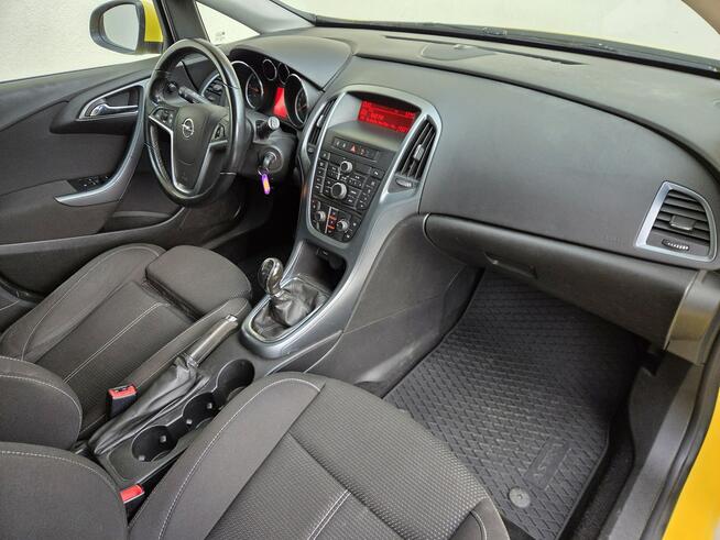 Opel Astra cdti * klima * PDC