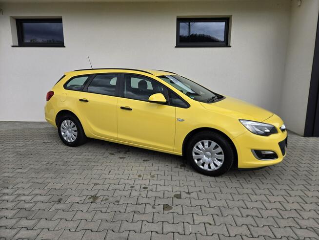 Opel Astra cdti * klima * PDC