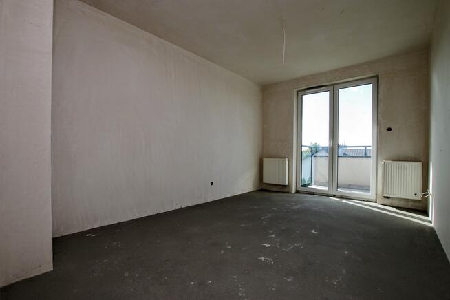 dwupoziomowy apartament w stanie deweloperskim