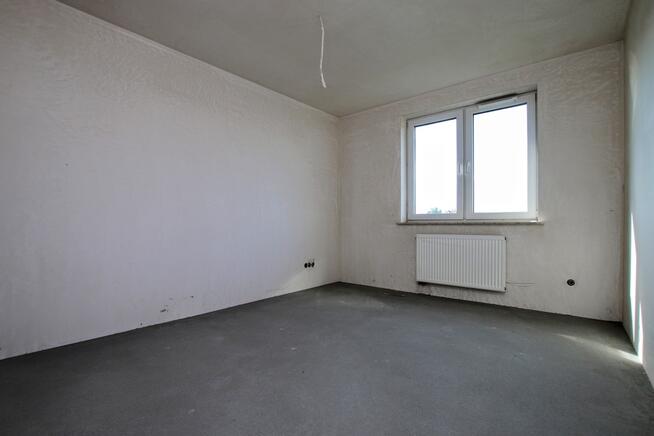 dwupoziomowy apartament w stanie deweloperskim