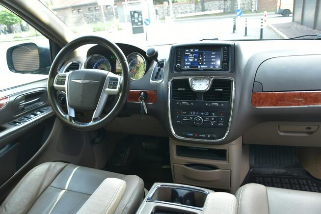 Chrysler Town & Country 3.6 V6 GAZ 283KM 2014r. Stow-N-Go 7os. Skóra Kamera DVD el klapa
