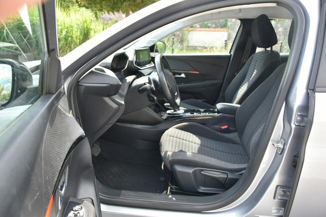 Peugeot 208 1.2PureTech 100KM AUTOMAT 2022r. FullLED NAVi alu Climatronic 24tkm