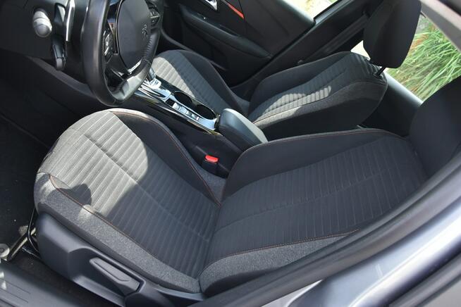 Peugeot 208 1.2PureTech 100KM AUTOMAT 2022r. FullLED NAVi alu Climatronic 24tkm
