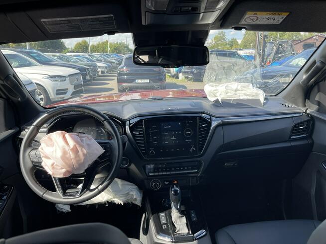 Isuzu D-Max V-Cross Venture Automat 4x4 Skóra Kamera Hak