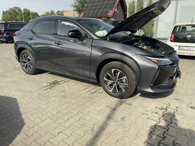Prestige 300E Skóra Kamera Podgrzewanie 77kWh