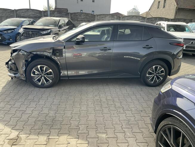 Prestige 300E Skóra Kamera Podgrzewanie 77kWh