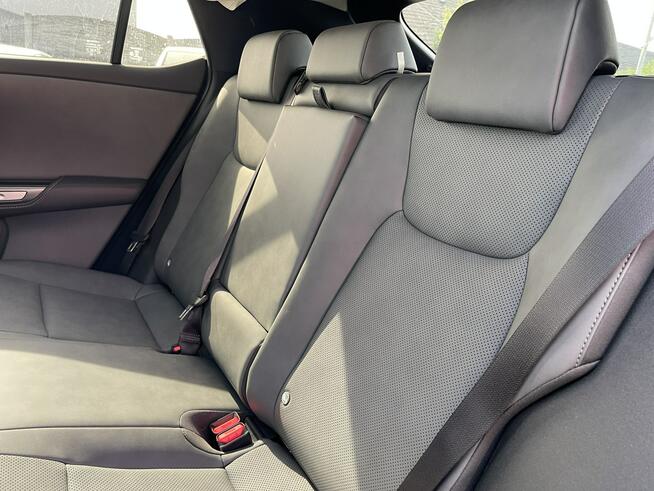 Prestige 300E Skóra Kamera Podgrzewanie 77kWh