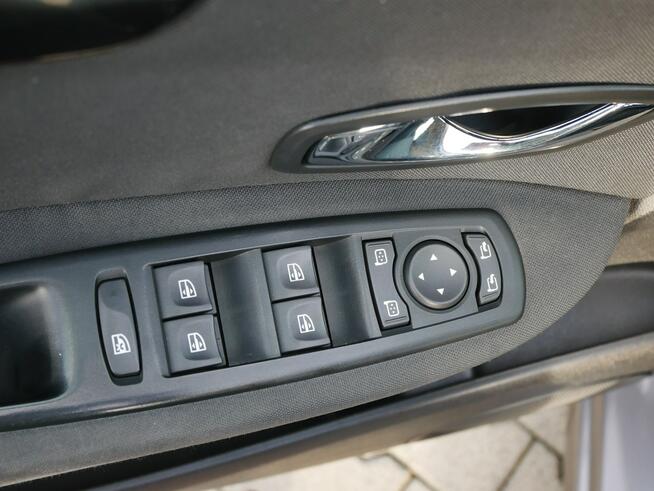 Renault Scenic FL1.2 Tce 115KM Eu5 Paris +Hak -Navi -Nowy rozrząd kpl -Grzane fotele