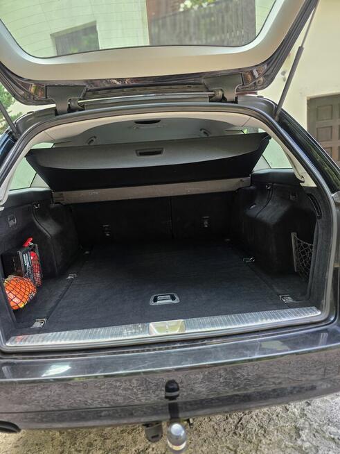 Mercedes E 200 CGI W212
