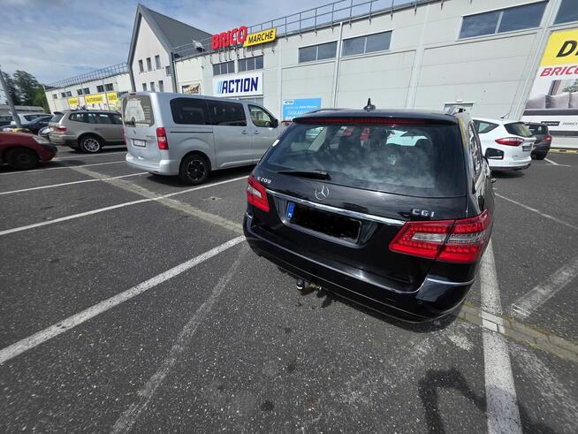 Mercedes E 200 CGI W212