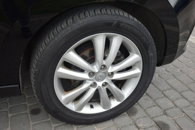 Hyundai ix35 2.0B MPI Automat Navi Kamera 2 Kpl Kół Grzane Fotele Sprowadzony