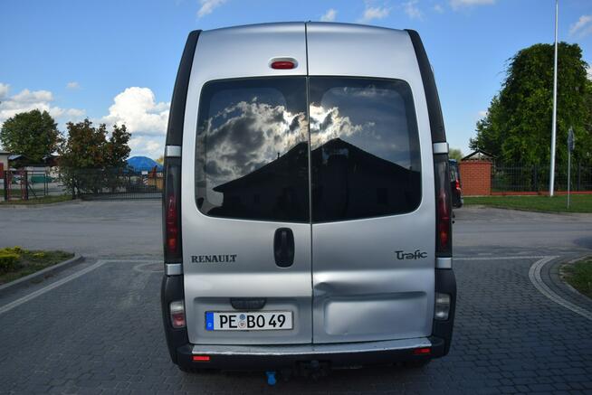 Renault Trafic 2.5DCI L2H2 Kamper Kampervan Klima Markiza Kuchenka Zlew Zadbany Sprow
