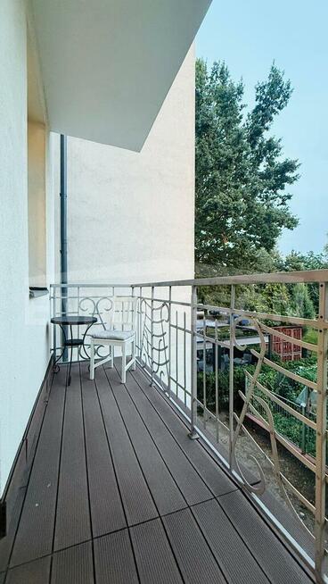 Dostępna / uczelnia AGH/ Balkon/dla studenta