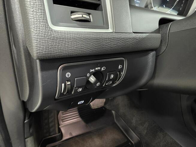 Volvo XC 60 Bogate Wyposażenie / Serwisowany / Roczna Gwarancja w cenie