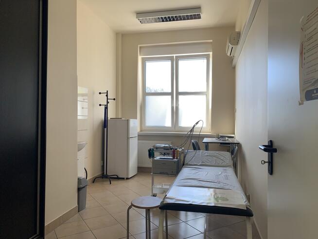 Lokal użytkowy, 65 m2, idealny na GABINET, BIURO.