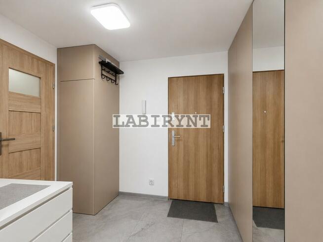 Tysiąclecie, M-3, 52m2, po remoncie, winda, balkon