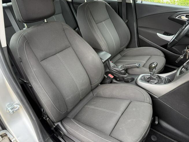 Opel Astra 1.4 Turbo, Sedan, BDB stan, Oryginalny Lakier