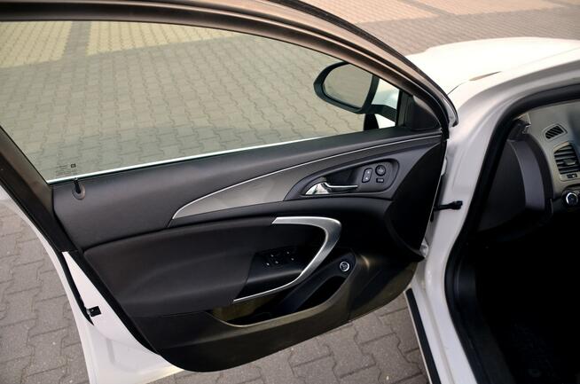 Opel Insignia 1,6CDTI*136KM*LED*Navi*Kamera*El.Klapa*Nowy Rozrząd!Niemcy