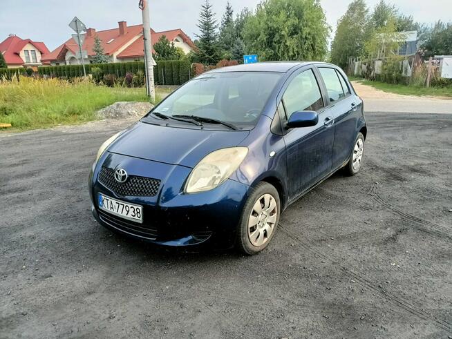 Toyota Yaris 1.3+LPG 06r