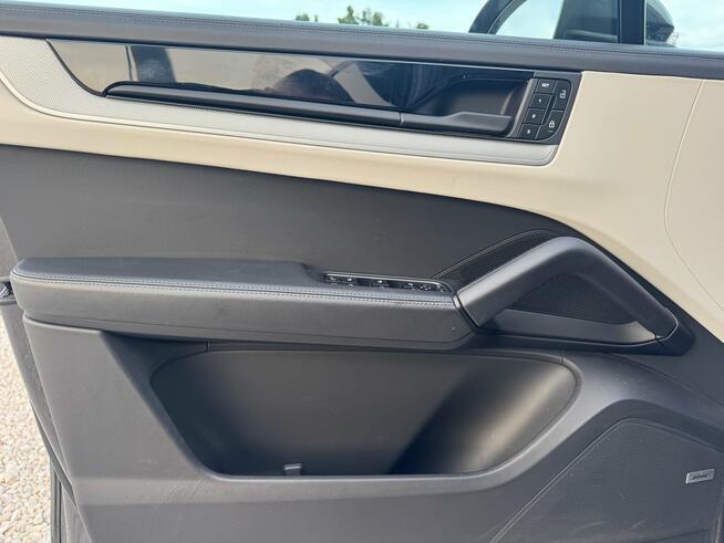 Porsche Cayenne, 2023