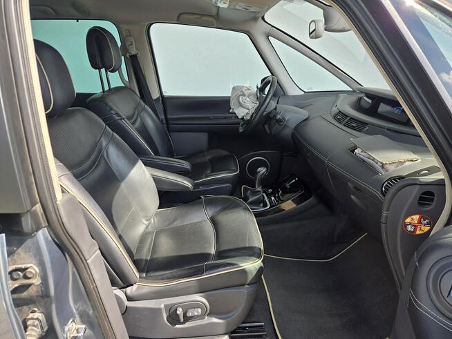 Renault Grand Espace 2.0dci 173kM * 7os * navi * kamera * Initiale Paris * LEDY * xenon