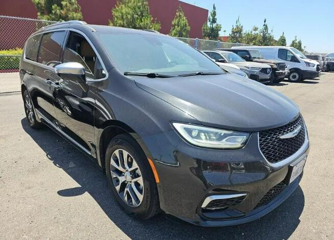 Chrysler Pacifica PINNACLE / Hybryda / niski przebieg