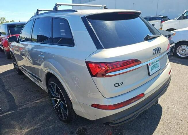 Audi Q7 PRESTIGE / Quattro / niski przebieg