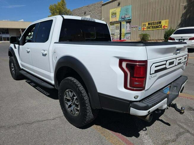 Ford F150 RAPTOR / 4x4 / niski przebieg