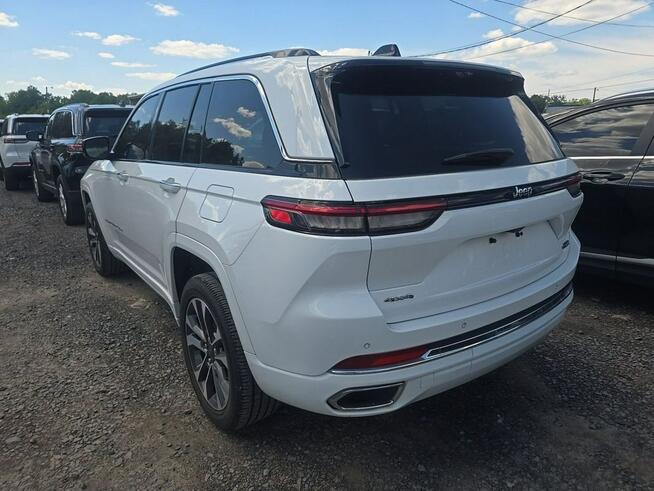 Jeep Grand Cherokee OVERLAND / 4x4 / 3.6 V6