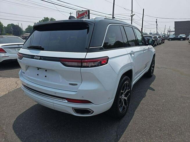 Jeep Grand Cherokee Summit Reserve / 4x4 / 3.6 V6