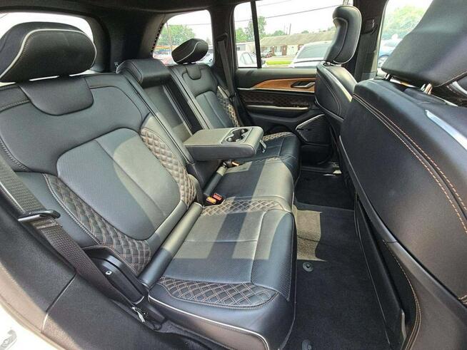 Jeep Grand Cherokee Summit Reserve / 4x4 / 3.6 V6