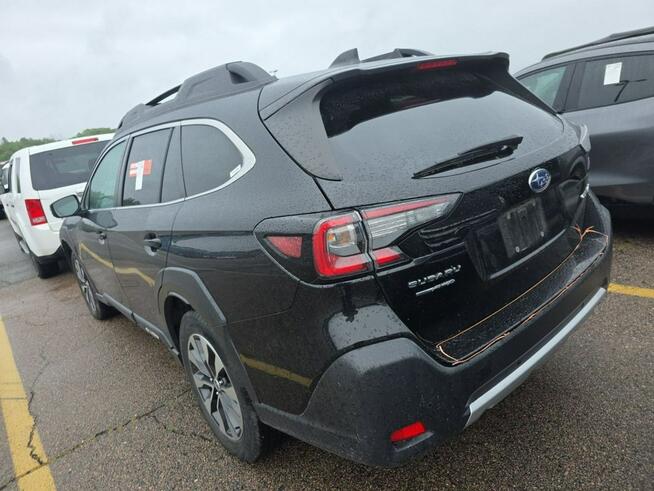 Subaru OUTBACK LIMITED / AWD / niski przebieg