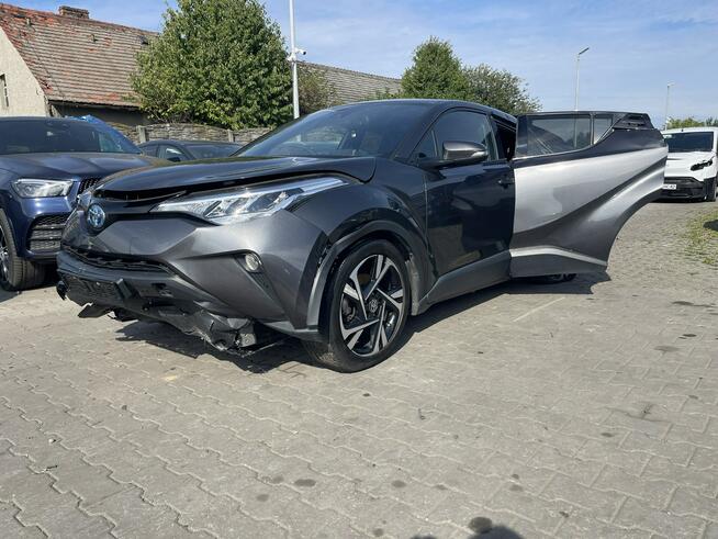 Toyota C-HR Automat Hybryda Podgrzewanie Kamera 122KM