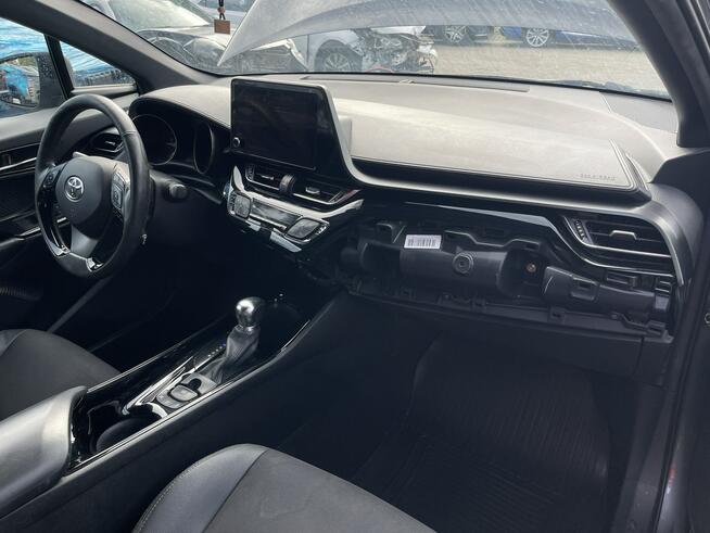 Toyota C-HR Automat Hybryda Podgrzewanie Kamera 122KM