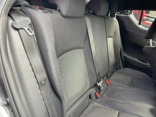 Toyota C-HR Automat Hybryda Podgrzewanie Kamera 122KM