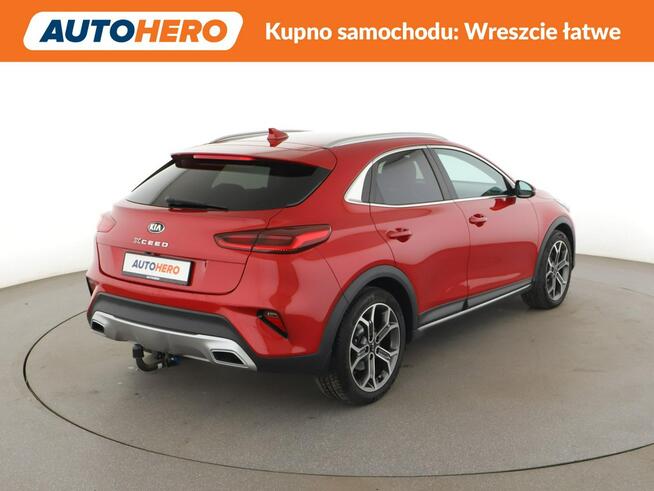 Kia XCeed automat navi klima auto grzane fotele kamera i czujniki parkowania hak