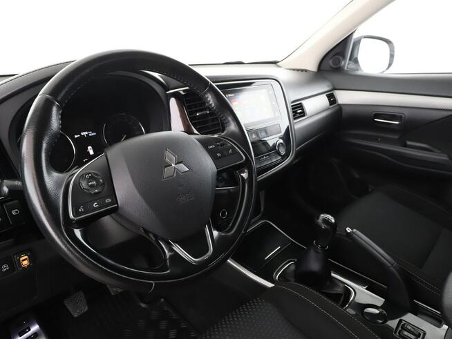 Mitsubishi Outlander klima auto czujnik deszczu/zmierzchu kamera cofania grzane fotele
