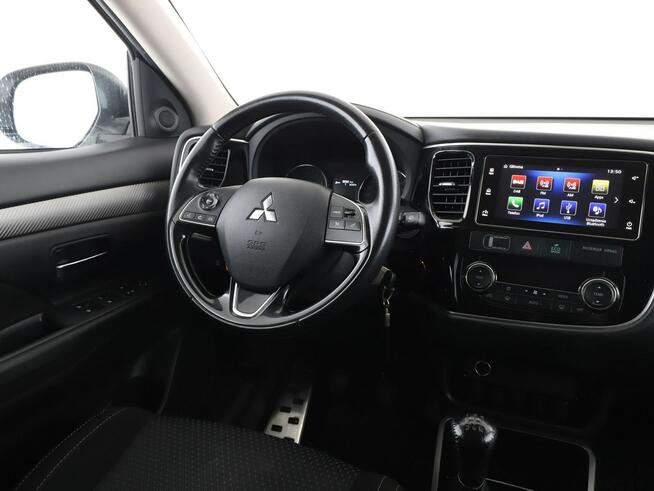 Mitsubishi Outlander klima auto czujnik deszczu/zmierzchu kamera cofania grzane fotele