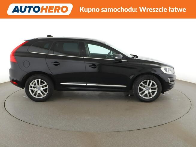 Volvo XC 60 automat skóra panorama klima auto navi grzane fotele czujniki parkowan