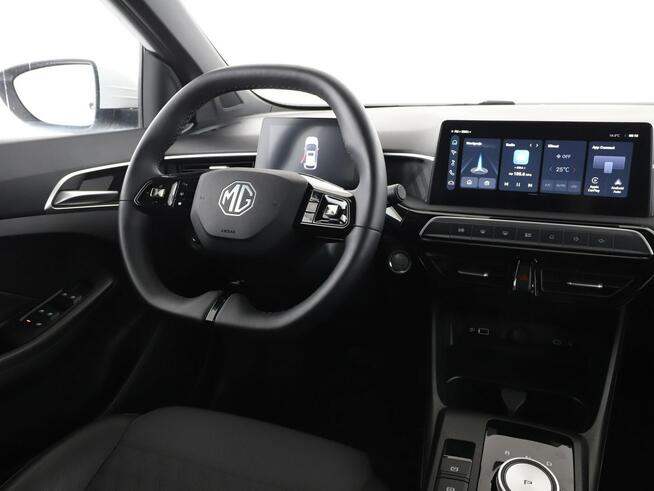 MG MG3 HEV automat full LED navi klima auto kamera i czujniki parkowania