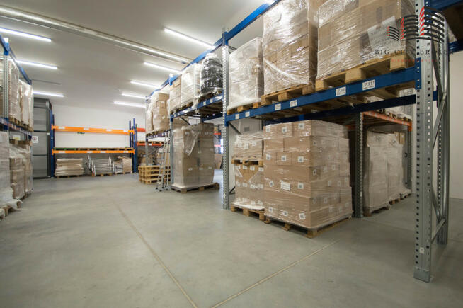 Lokal użytkowy Marysin gm. Jastków, Szarugi