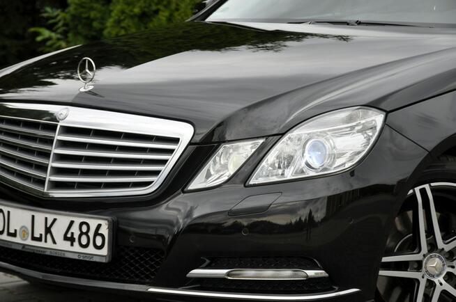 Mercedes E 350 3.0CDI(265KM)*Lift*Bi-Xenon*Led*Navi*El.Fotele*Welur*I Wł*Szyber*Alu18
