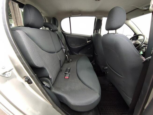 Toyota Yaris 1.3 benzyna, klima, el.szyby, wielofunkcja, ISOFIX, 5drzwi, zarejestro
