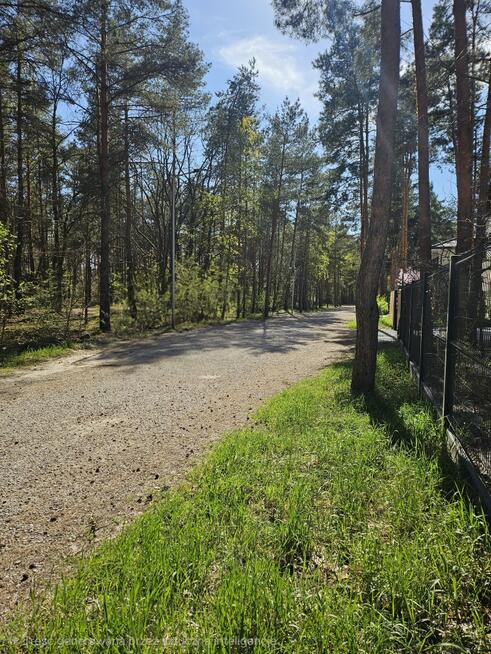 Józefów, ul. Polna, 919 m², kameralna działka.