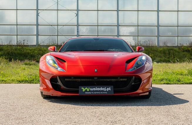 Ferrari 812 Superfast 6.5 V12 800 KM, FV23%
