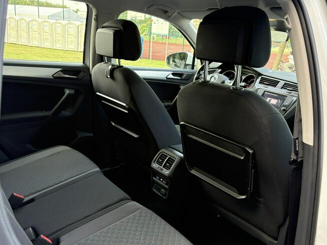 Volkswagen Tiguan Bezwypadkowy , Serwisowany , Tempomat ACC , 3str. klima , Front Asisst
